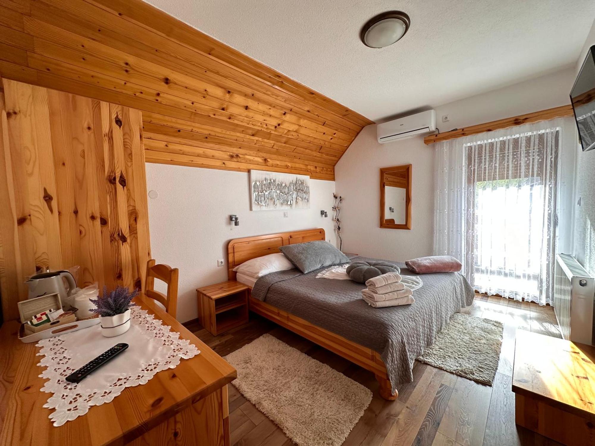 Guesthouse Green Valley Plitvička Jezera Eksteriør billede