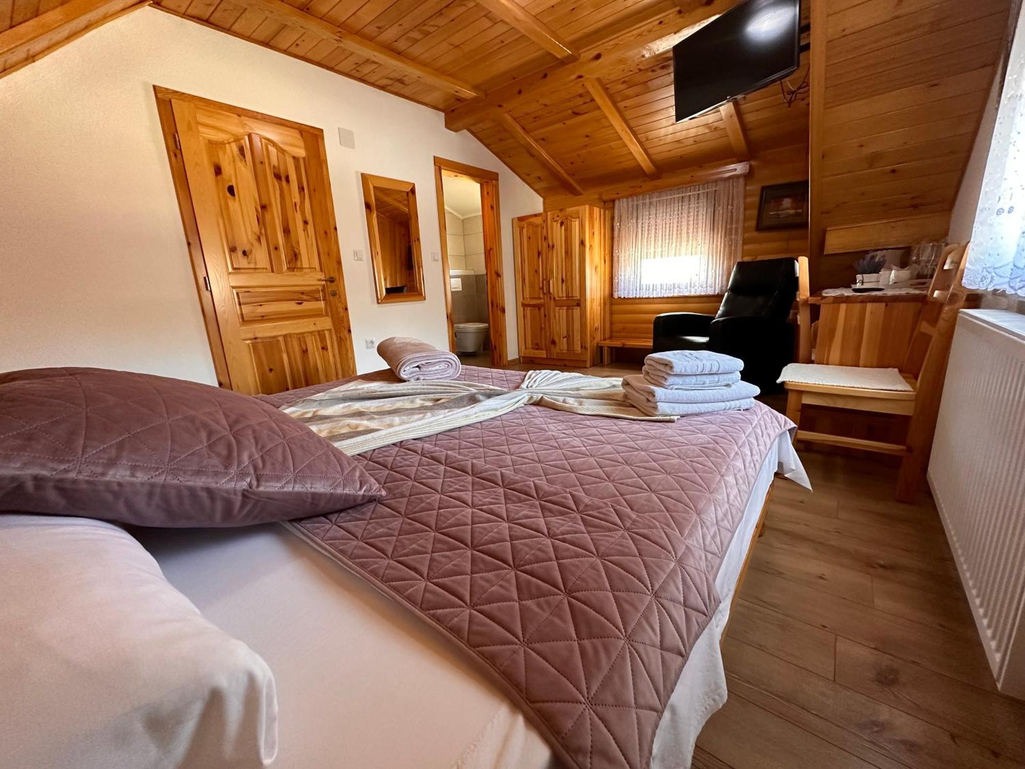 Guesthouse Green Valley Plitvička Jezera Eksteriør billede